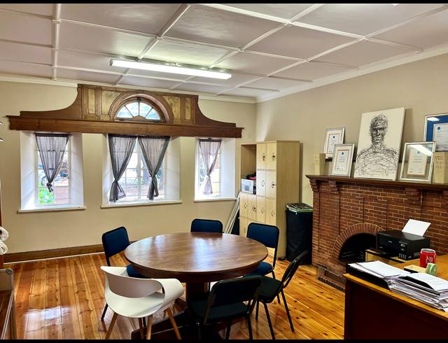 420M² BUILDING FOR SALE IN GQEBERHA CENTRAL